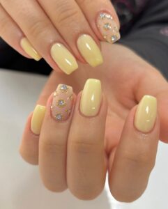 protez-tirnak-nisantasi-beauty-center-2